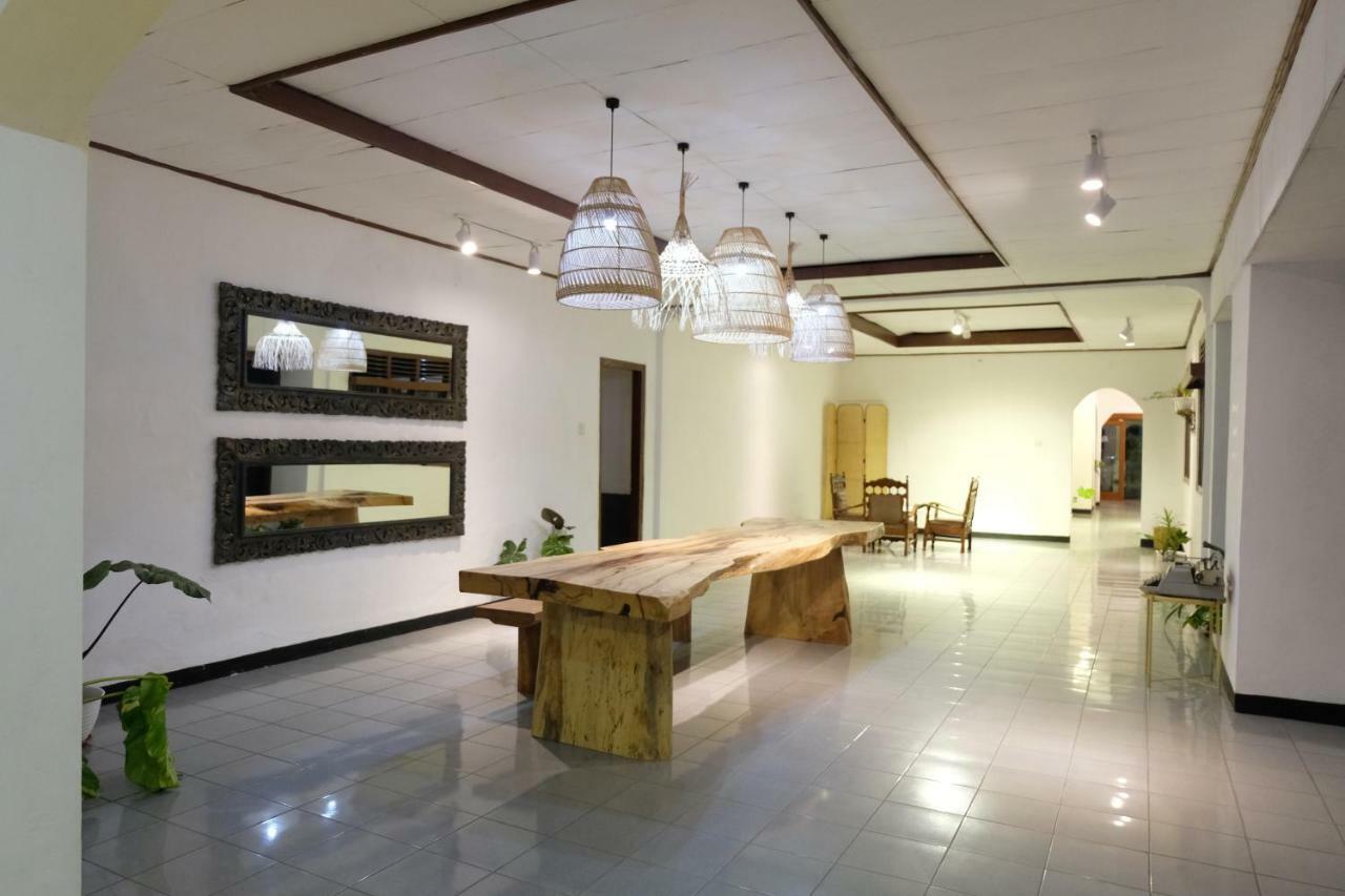 Rarem Bed & Breakfast Bandar Lampung Luaran gambar